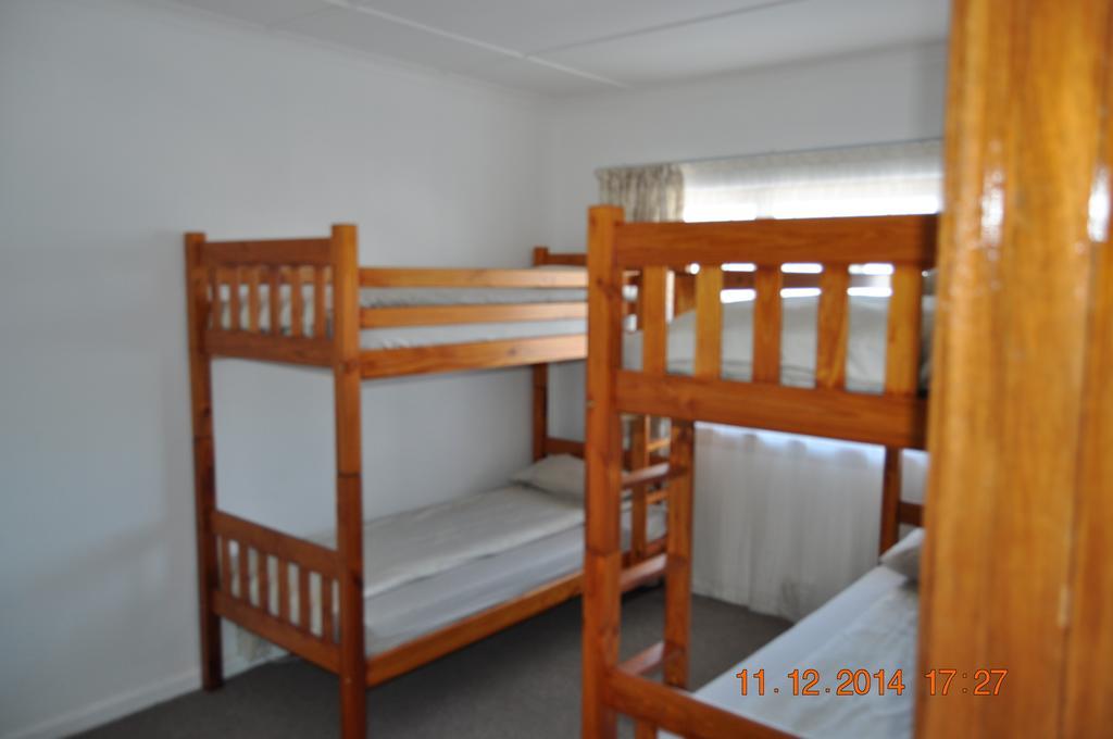 Backpacker Apartments Plettenberg Bay Phòng bức ảnh