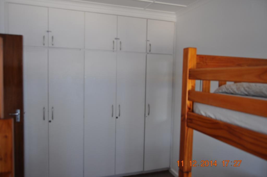 Backpacker Apartments Plettenberg Bay Ngoại thất bức ảnh