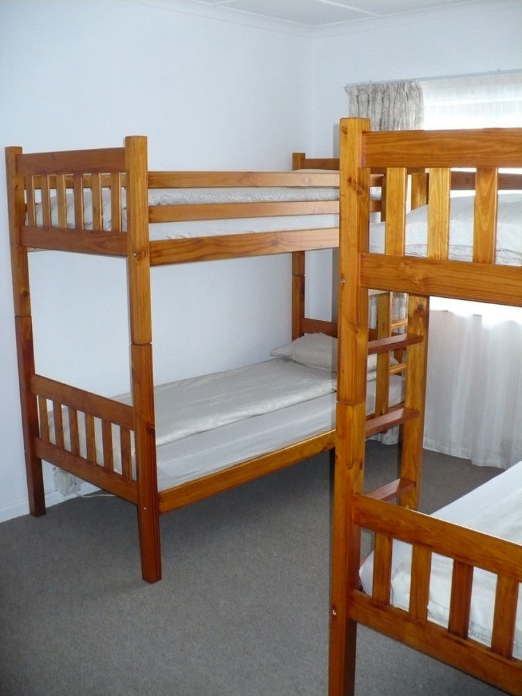 Backpacker Apartments Plettenberg Bay Ngoại thất bức ảnh