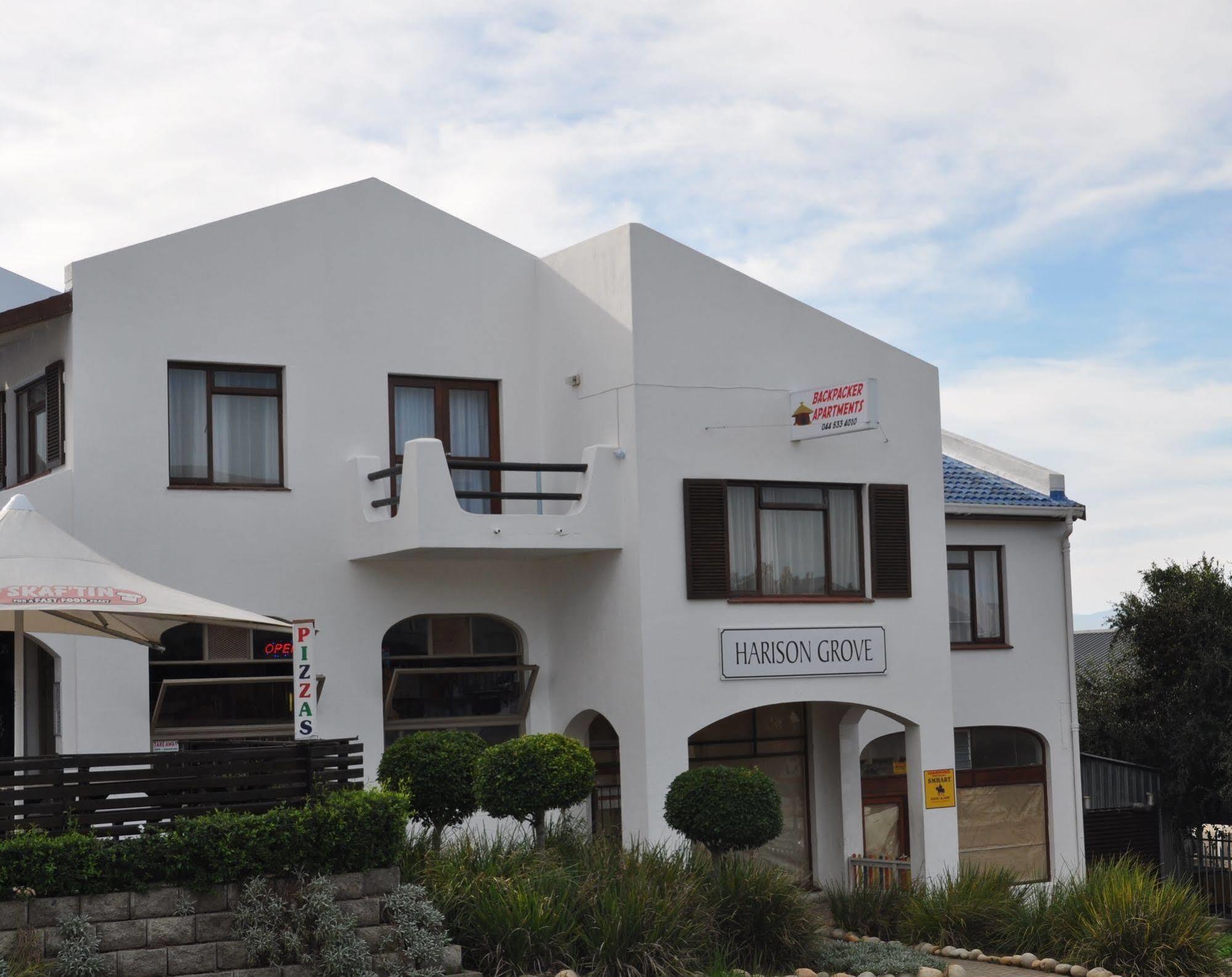 Backpacker Apartments Plettenberg Bay Ngoại thất bức ảnh