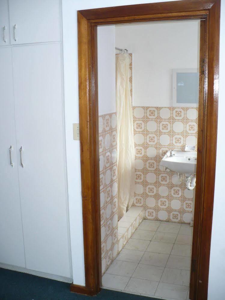 Backpacker Apartments Plettenberg Bay Ngoại thất bức ảnh