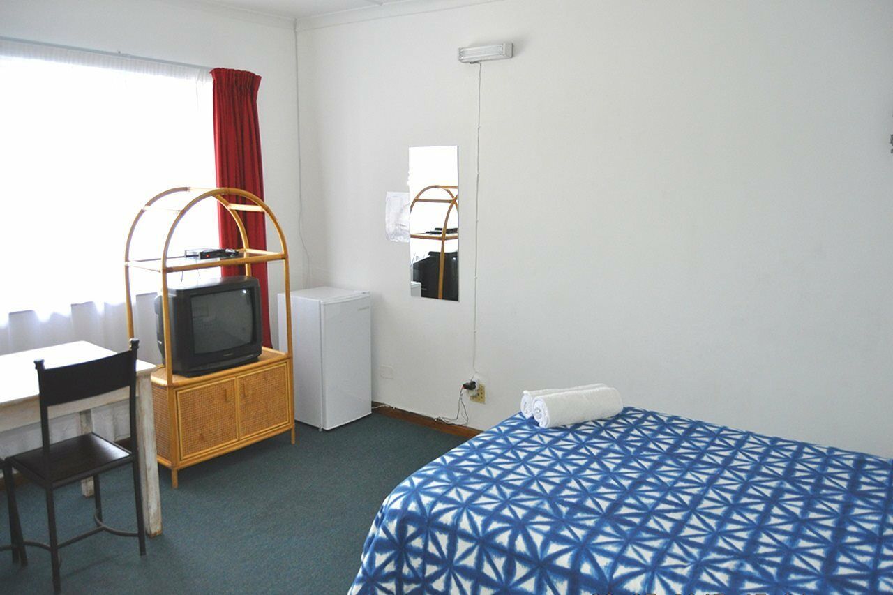 Backpacker Apartments Plettenberg Bay Ngoại thất bức ảnh