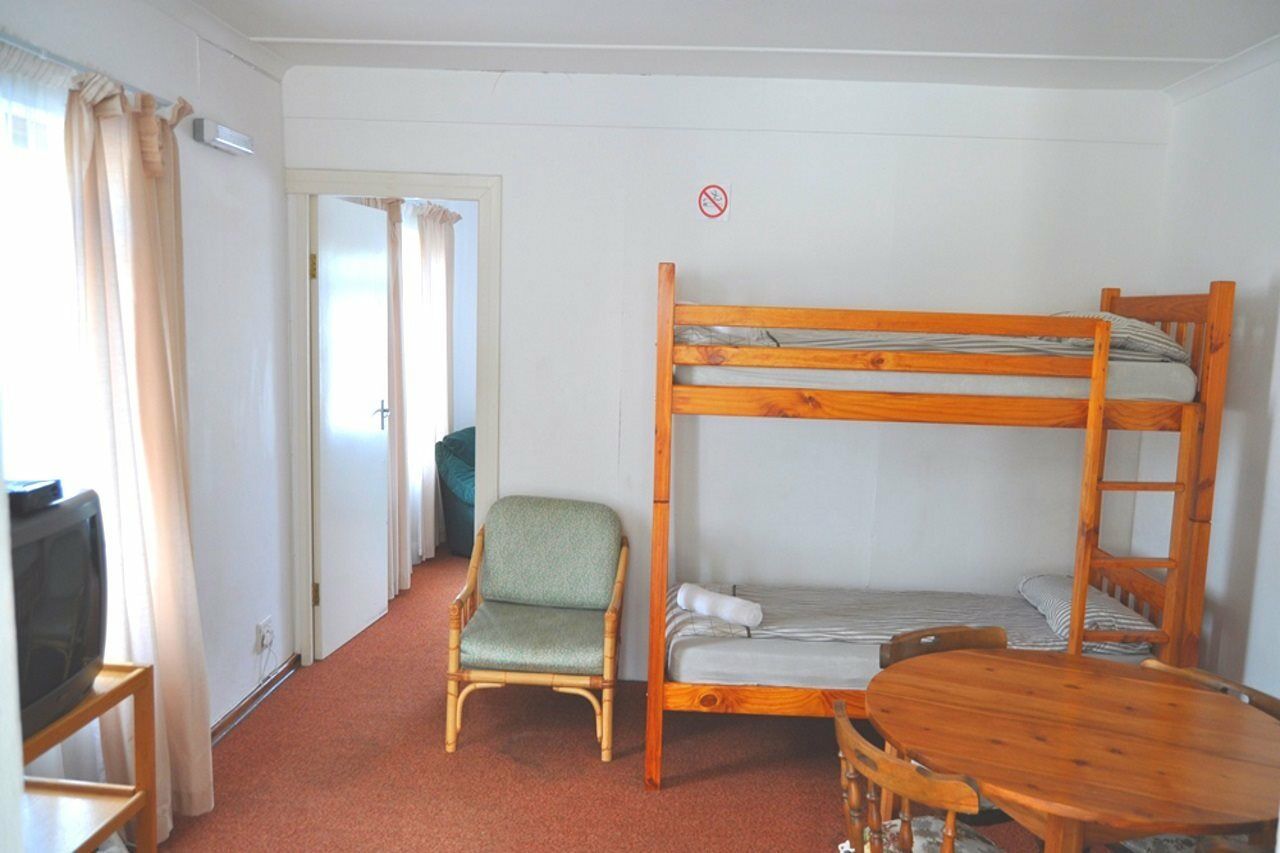 Backpacker Apartments Plettenberg Bay Ngoại thất bức ảnh